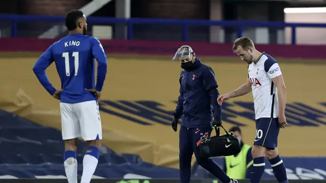 FOTO: Sigurdsson dan Kane Cetak Brace, Laga Everton Kontra Tottenham Tuntas 2-2 - Harry Kane