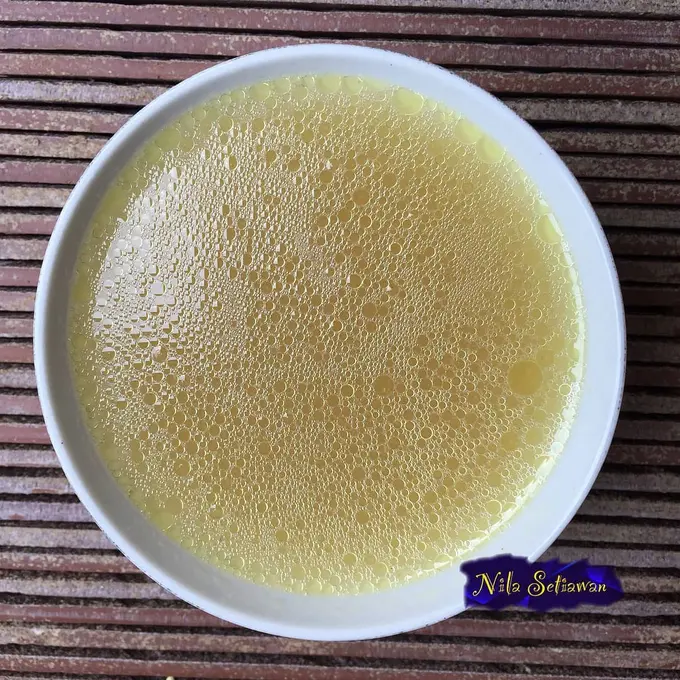 Cara Masak Kuah Bakso yang Super Gurih, Berbekal 2 Bumbu Dapur Saja