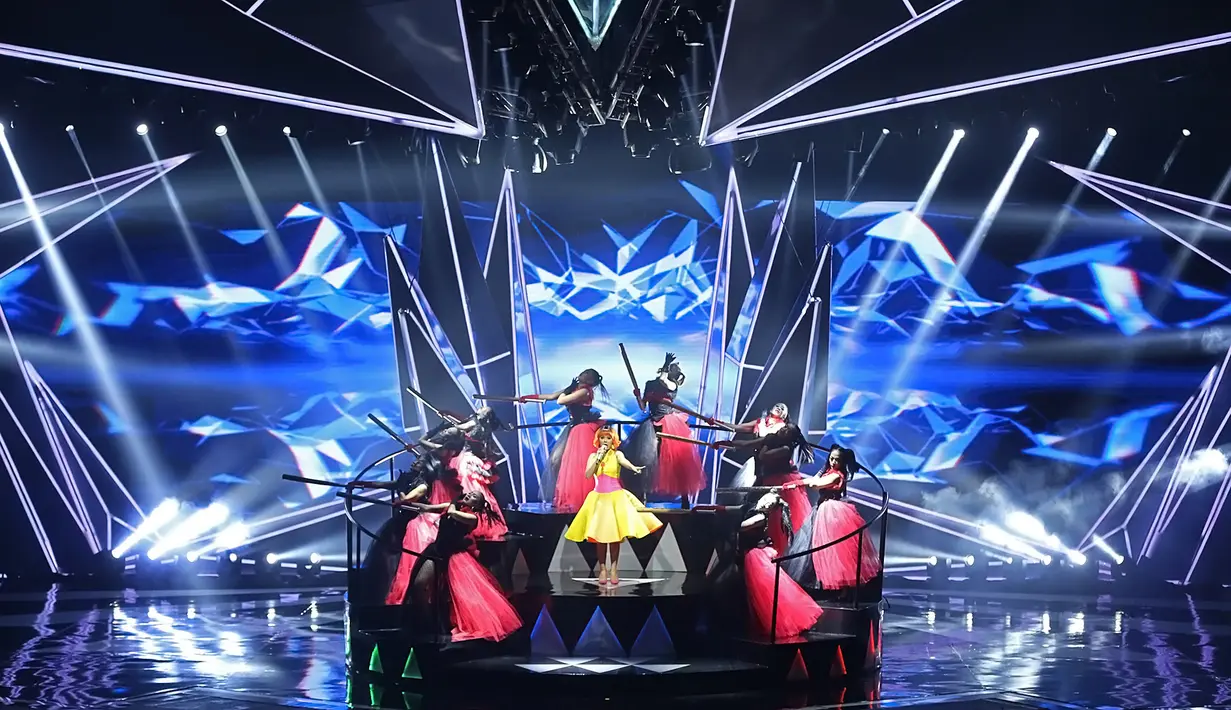 Tak ketinggalan Jenita Janet yang tampil memukau dalam acara yang berlangsung meriah pada hari minggu (25/3/18) di Ecopark Ancol, Jakarta. (Bambang E.Ros/Bintang.com)