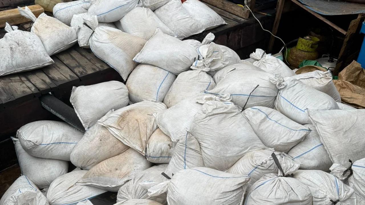 TNI AL Gagalkan Penyelundupan 25 Ton Timah Ilegal Senilai Rp12,5 Miliar di Perairan Bangka