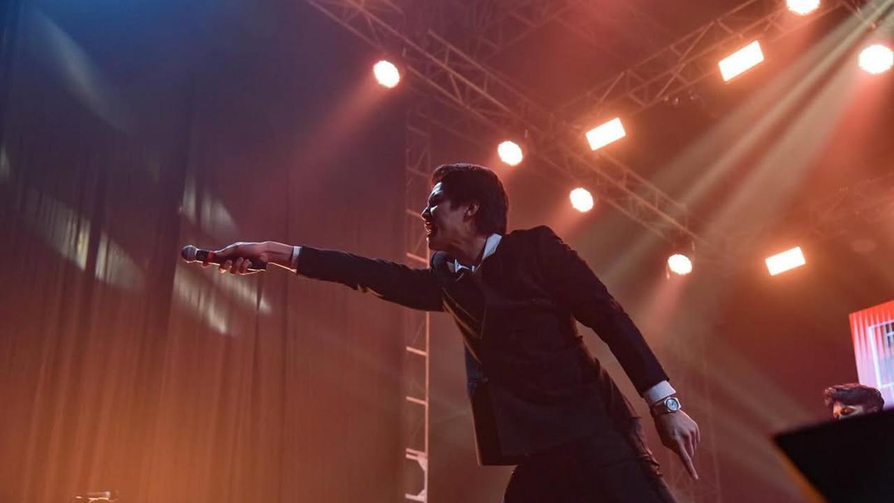 Momen El Rumi Kolaborasi di Konser 20 Tahun The Changcuters, Netizen: Vokalis Magang Tercakep