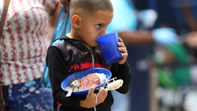 Melihat Makanan Pengungsi Venezuela di Kolombia
