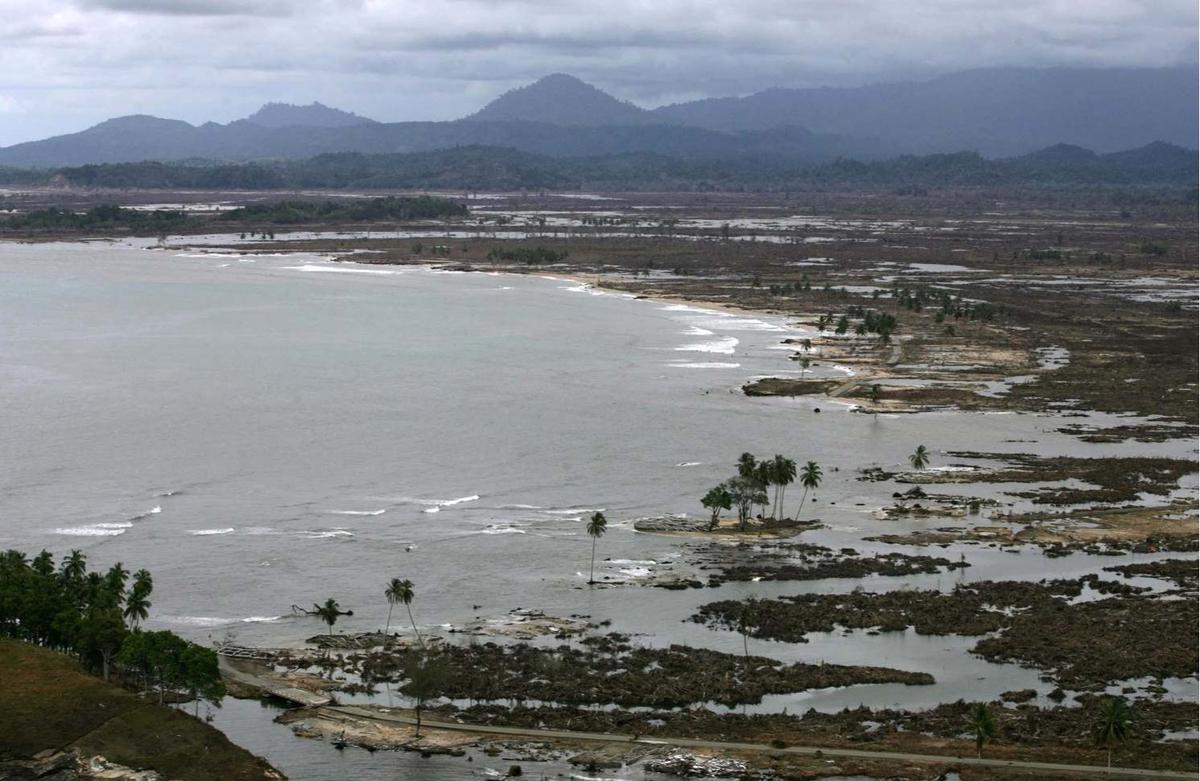 Potret Pilu Kehancuran Akibat Tsunami Aceh 20 Tahun Lalu