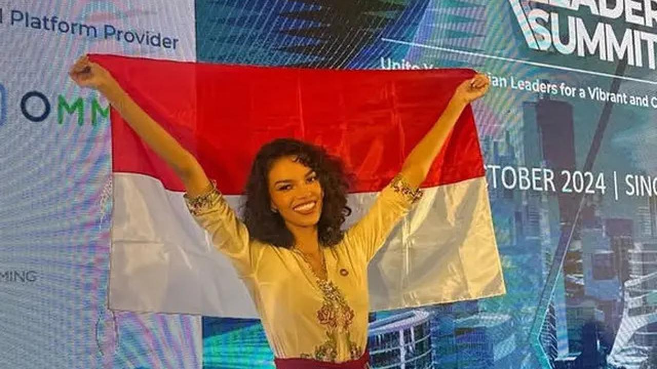 6 Pesona Kulit Eksotis Ayu Michelle Wakil Indonesia di Ajang Miss Aura Internasional 2025
