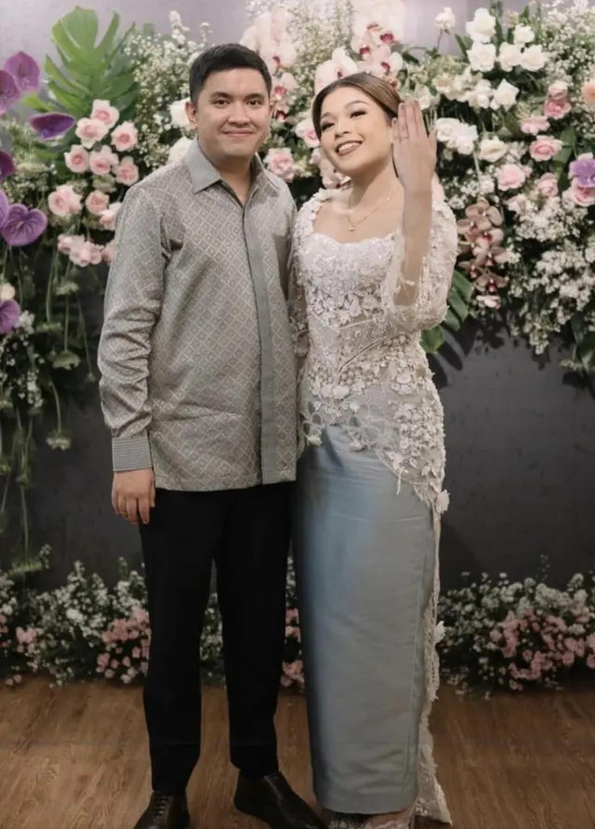 6 Pesona Kebaya hingga Makeup Aisha, Calon Istri Komika Oza Rangkuti