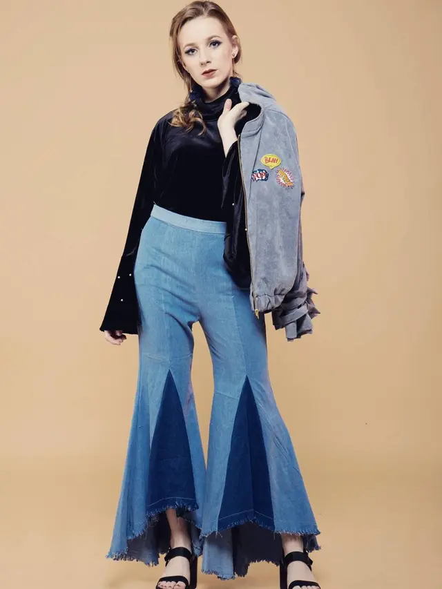 [Bintang] Nggak Monoton, Jeans Unik Ini Mesti Ada di Lemari Kamu