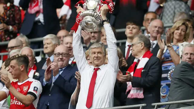 Ekspresi Conte dan Wenger usai Laga Final Piala FA 2016-2017