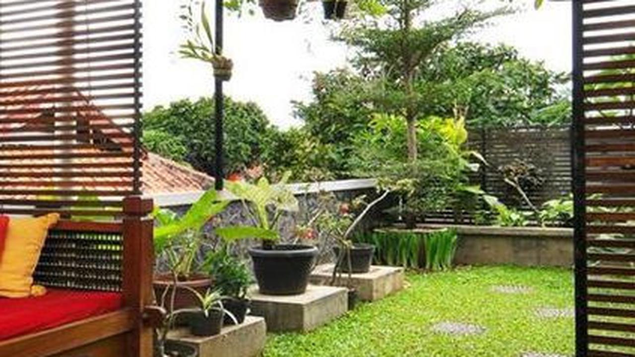 Taman Bali Minimalis di Halaman Belakang