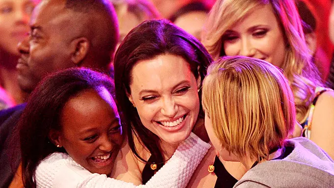 [Bintang] Angelina Jolie