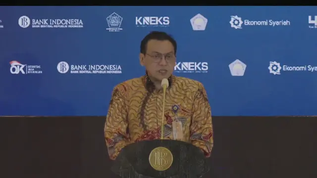 Staf Ahli Bidang Jasa Keuangan dan Pasar Modal Kementerian Keuangan Arief Wibisono dalam peluncuran  Buku Kajian Ekonomi dan Keuangan Syariah Indonesia (KEKSI) 2023 dan  Seminar Nasional Sharia Economic & Financial Outlook (ShEFO) 2024, Senin (26/2/2024).
