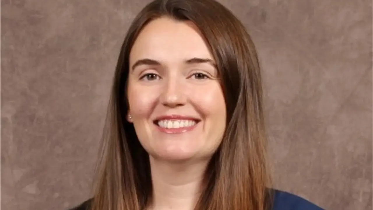 Wakil Presiden Bank of America (BofA)  Erin Piacenti (32).