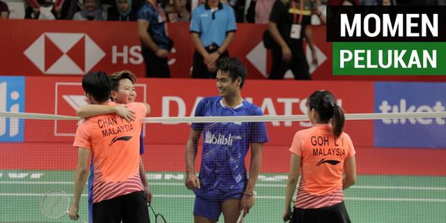 VIDEO: Pelukan Perpisahan Liliyana Natsir dengan Pemain Malaysia