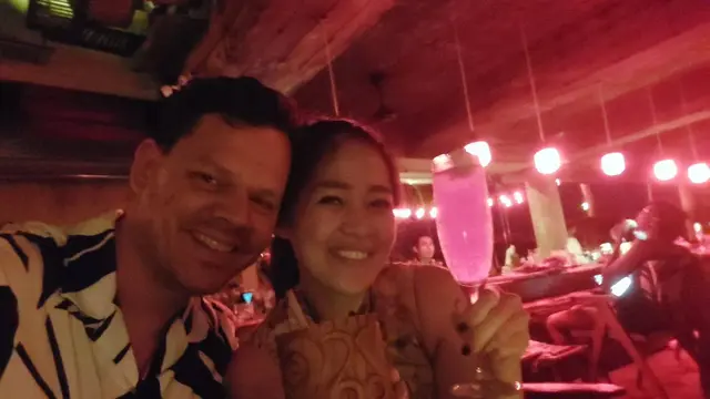 7 Momen Gracia Indri dan Gisela Cindy Liburan Bareng ke Bali