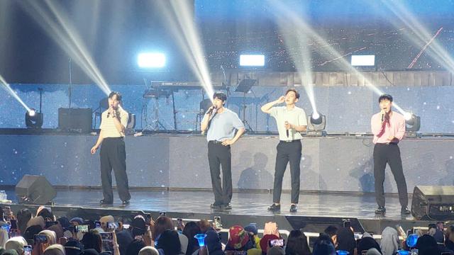 BTOB (Foto: Rita Ayunigtyas)