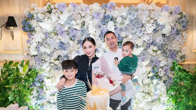 Gaya Simpel Tapi Mahal Nagita Slavina di Momen Ulang Tahun ke-35