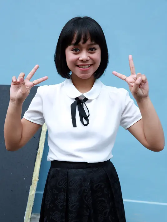 Lesti mengaku ingi belajar tari zapin melayu mengingat lagu ini berkisah tentang keindahan sebuah tarian. Paling tidak nantinya Lesti bisa menyelaraskan video klip lagu itu dengan gerak tubuhnya. (Deki Prayoga/Bintang.com)