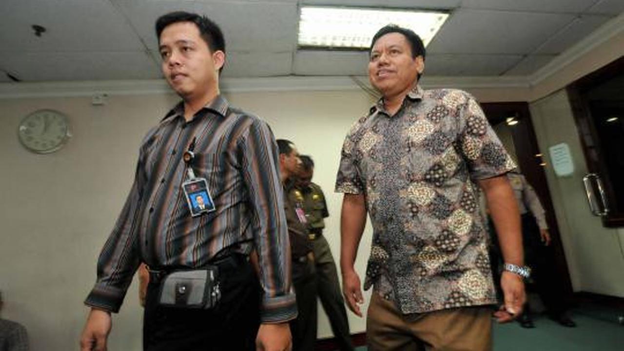 Nyoman dan Dadong divonis tiga tahun  
