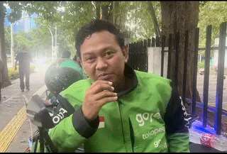 Peringatan Hari Buruh Internasional membawa angin segar bagi para pengemudi ojol. (Liputan6.com/Muhammad Radityo Priyasmoro)