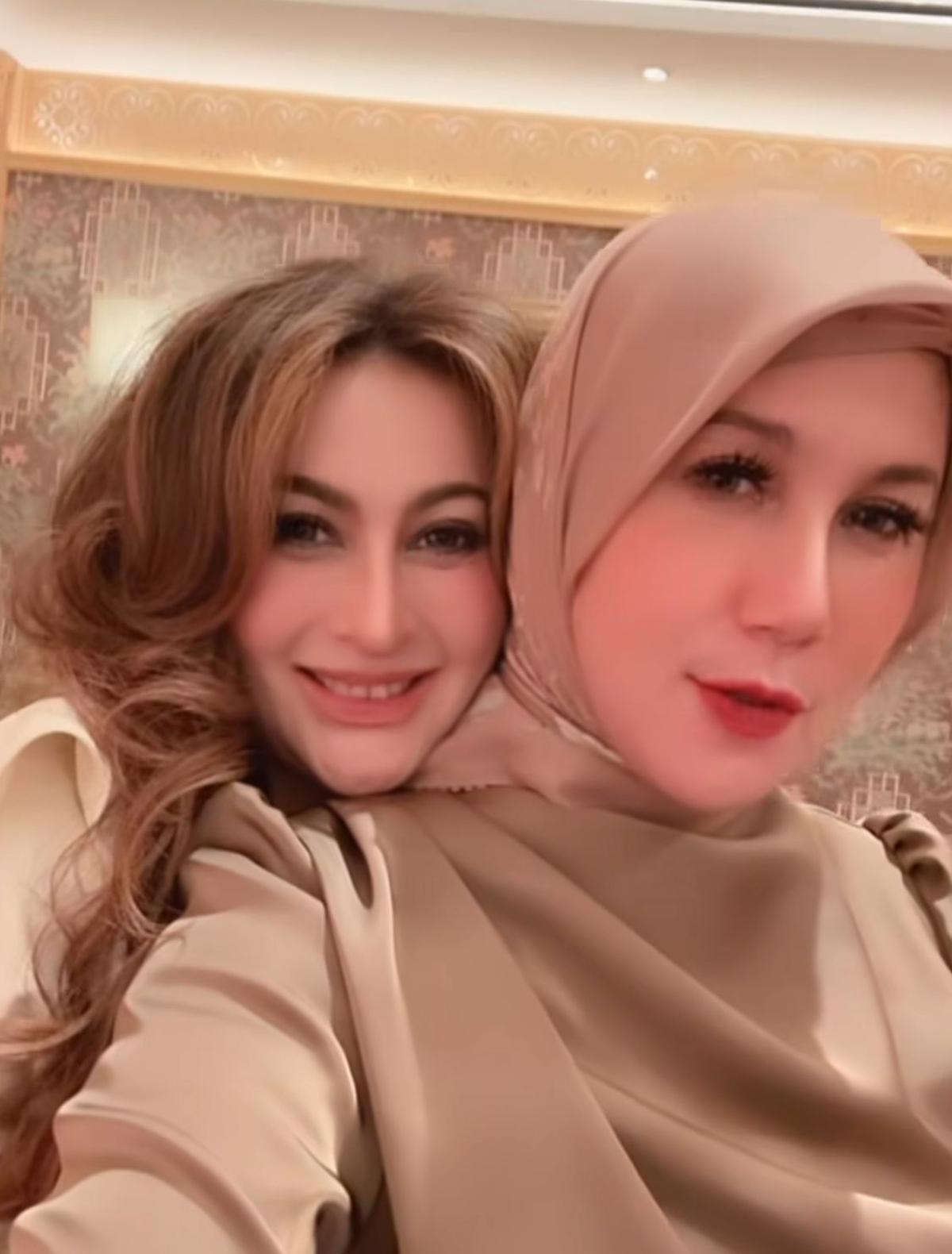 Pesona Diana Pungky dan Marini Zumarnis dari Generasi 90-an Hingga Kini Masih Curi Perhatian