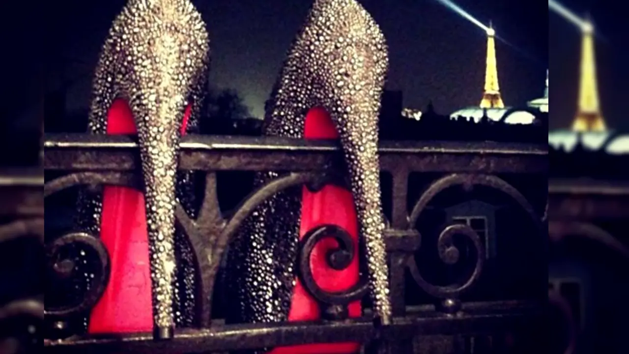 Perancang Sepatu Louboutin Ungkap Keistimewaan Sol Merahnya