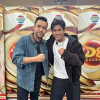 Audisi offline D'Academy 8 di Balikpapan semakin seru dengan kehadiran Fildan DA4 dan Valen DA7 (SCTV)