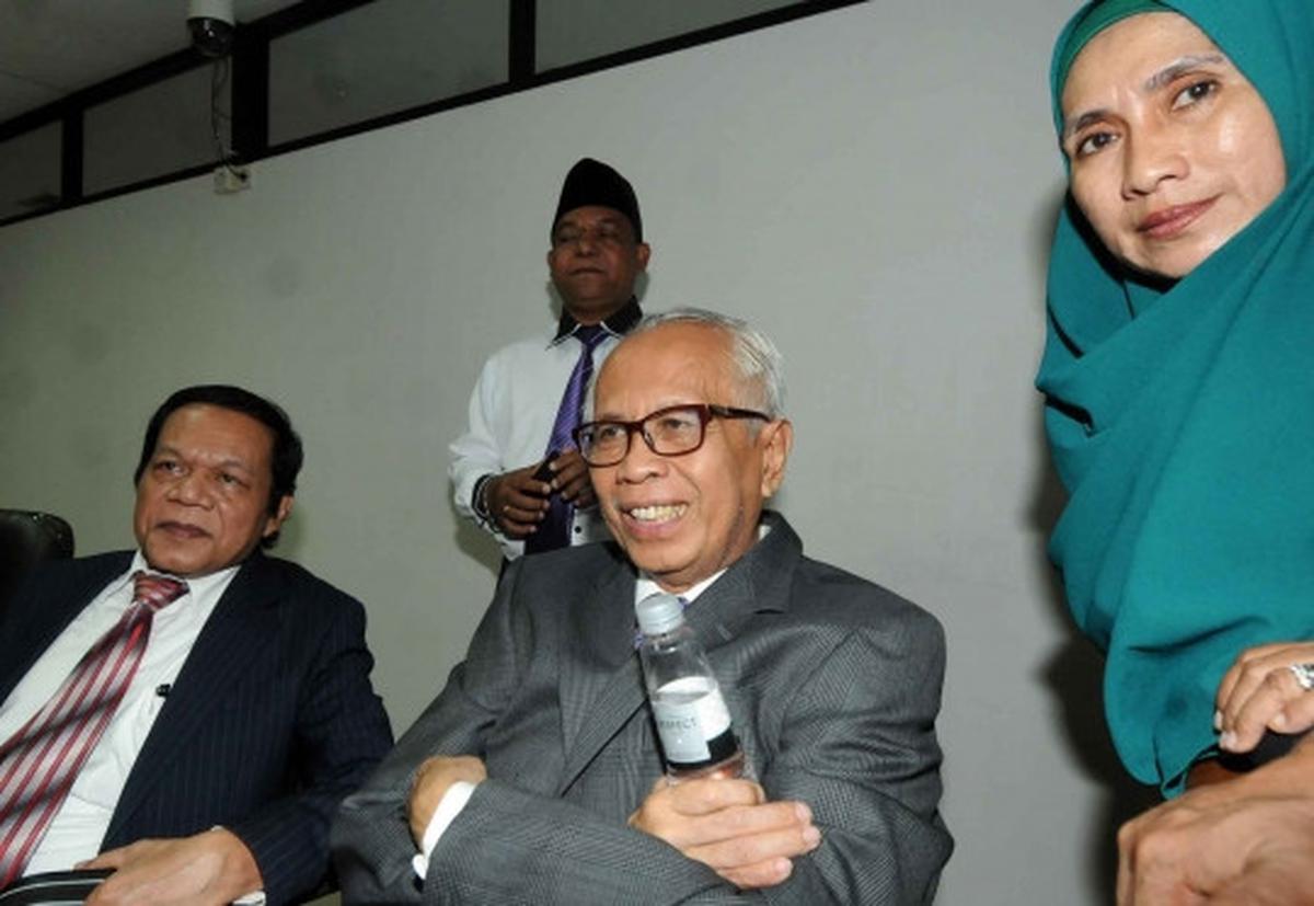 Hakim izinkan OC Kaligis berobat, sidang perdana kembali ditunda