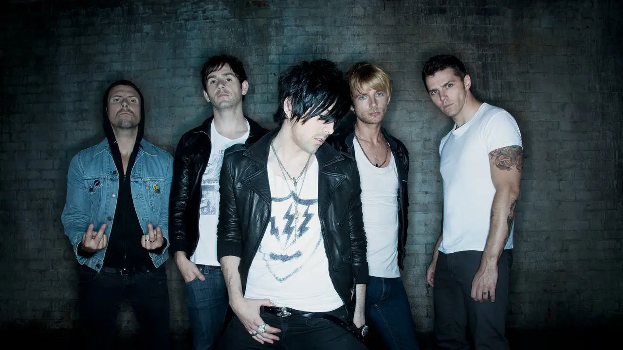 Lostprophets, Hancurnya Band Besar Akibat Kasus Pemerkosaan Bayi