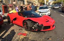 Mau bergaya pakai supercar? Kaya saja tak cukup
