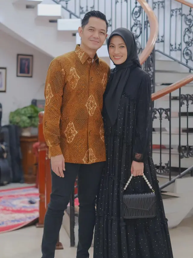 Alyssa Soebandono dan Dude Harlino