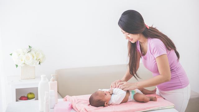 popok pada bayi