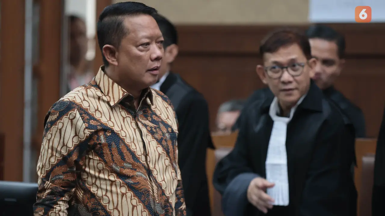 Sidang Perdana Febrie, Jaksa Ungkap Uang Rp346 Miliar