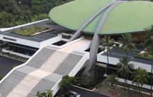 Suasana Gedung DPR Jelang Pidato Kenegaraan Prabowo di Sidang Tahunan MPR, Rantis dan Helikopter Siaga