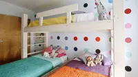 Contoh menata kamar tidur untuk tiga orang anak
