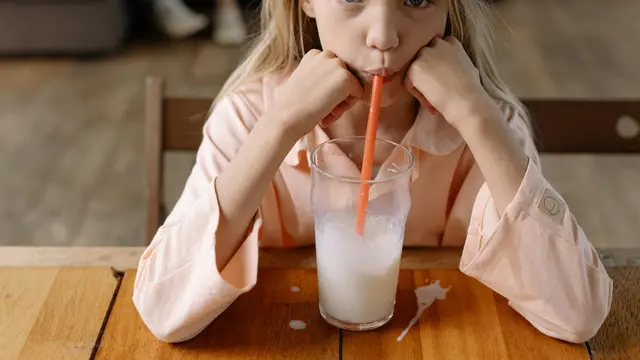 Konsumsi Susu yang Aman untuk Anak