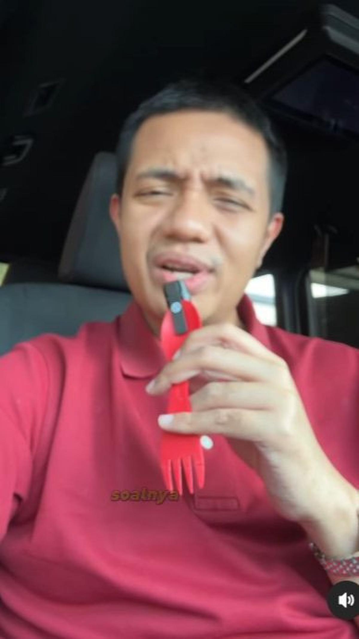 "Jadi enggak ada hubungannya sama sekali antara air dingin dengan anaknya jadi pilek atau apapun," katanya.