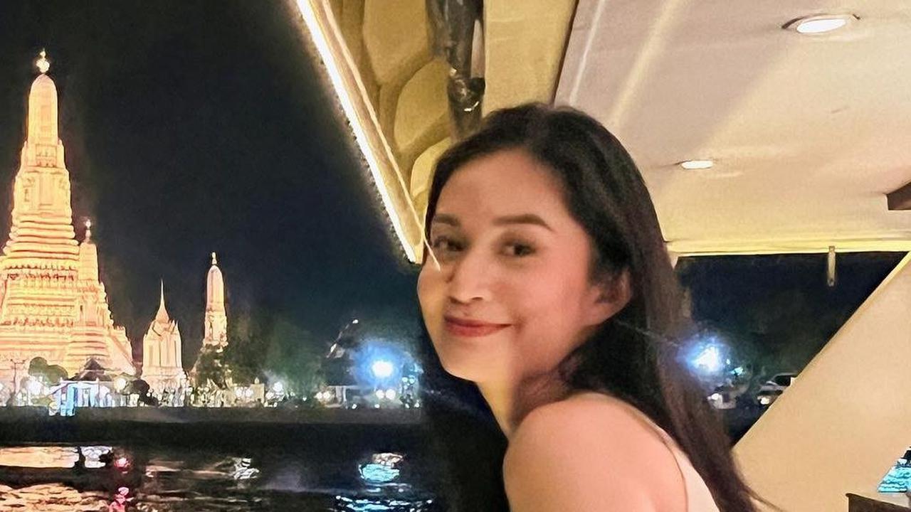 Foto-foto Terbaru Faradilla Yoshi Kini Genap Berusia 30 Tahun, Wajah Awet Muda Disorot