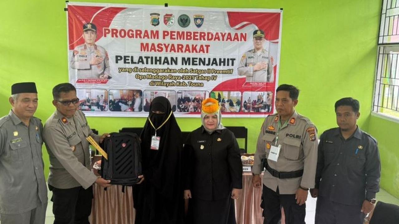 Satgas Madago Raya Gelar Pelatihan Menjahit, Dorong Kemandirian Warga Tojo Una-Una