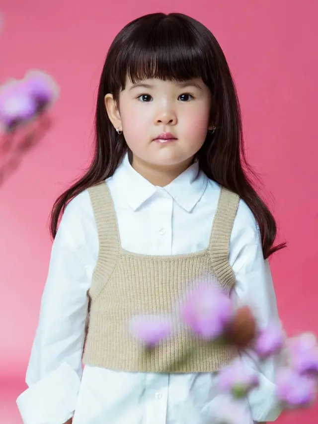 Penyanyi cilik Ariana rilis single perdana