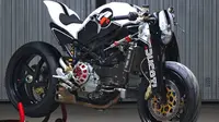 Ducati Monster S4R, Kebuasan Sang Monster
