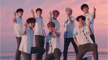 Lirik Lagu I Love You Treasure News Entertainment Fimela Com Lagu treasure i love you mp3 & mp4. lirik lagu i love you treasure news