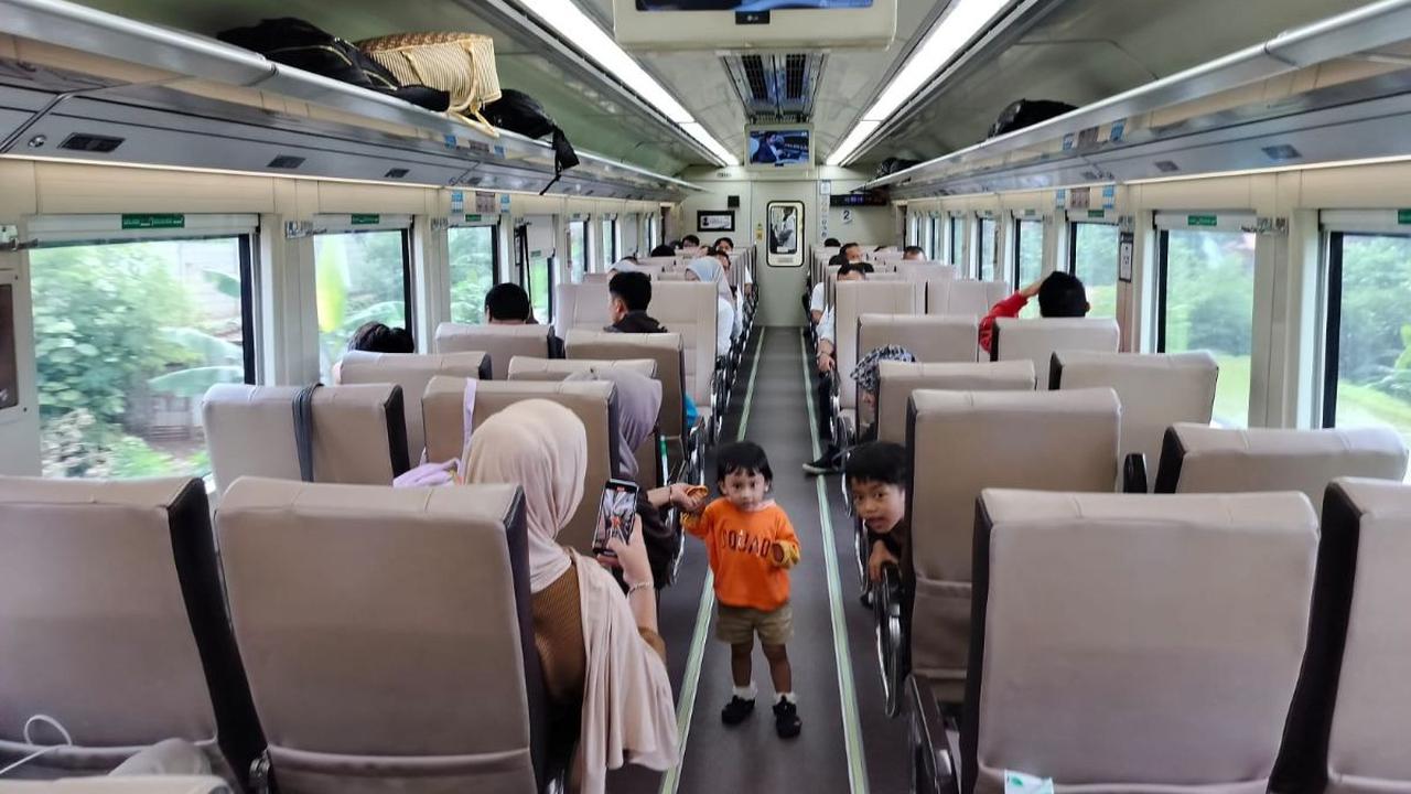 1. KA Papandayan<br>