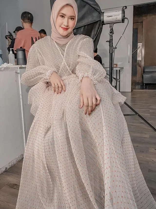 Istri Tommy Kurniawan, Lisya Nurrahmi yang jarang tersorot media