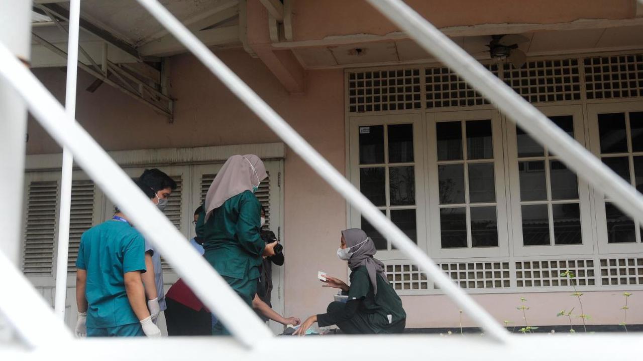 Dia mengaku baru tahu setelah beberapa hari kemudian. Dia tidak sempat melayat kepada keluarga Grace saat itu.<br>