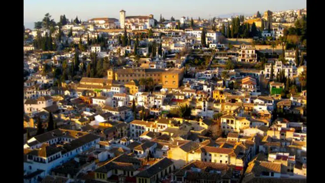 Photo copyright Listphobia