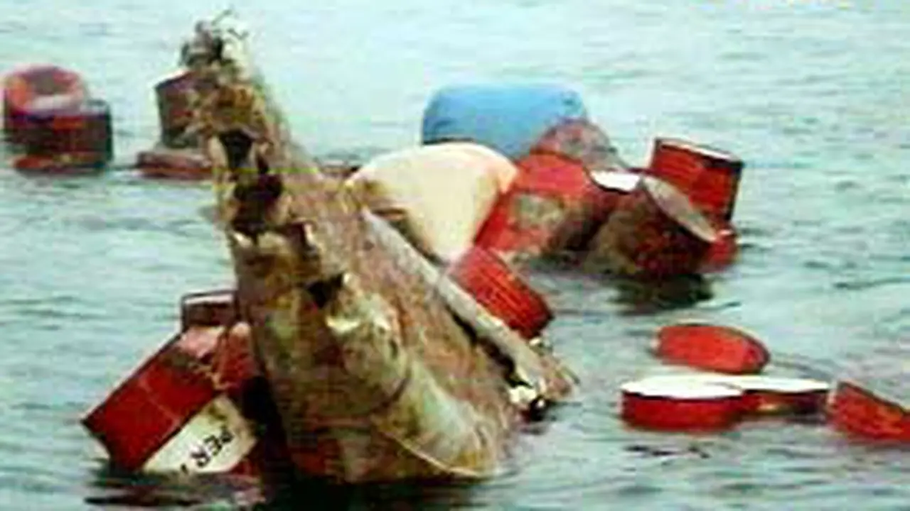 010607bpesawat.jpg