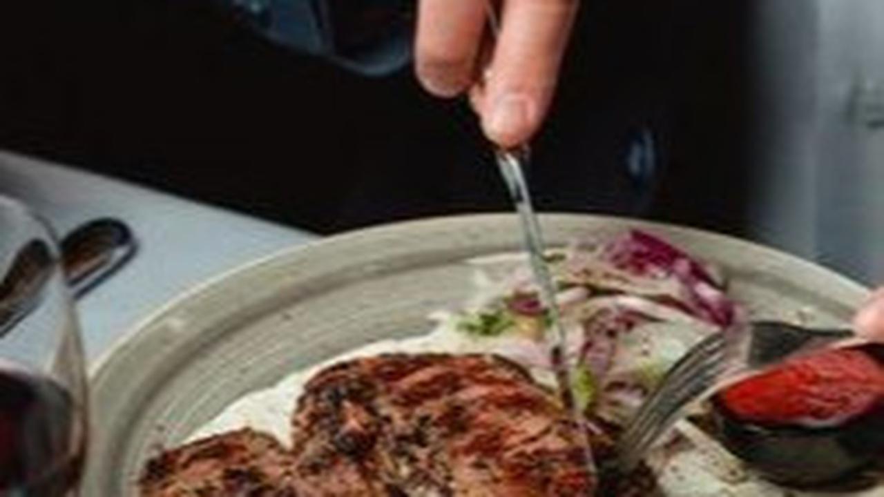 Jenis Daging dan Tingkat Kematangan Steak, Memahami Keunikan Setiap Potongan dan Teknik Memasak
