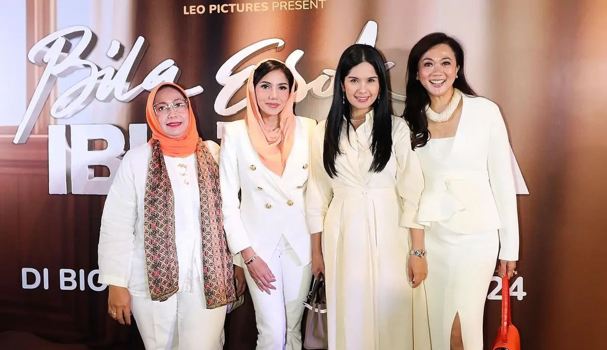 Tas Hermes Birkin 25 Tri-Color seharga Rp450 jutaan tersebut jadi koleksi kesayangan. Beberapa kali Annisa menjinjing tas ini di berbagai acara [@annisayudhoyono]