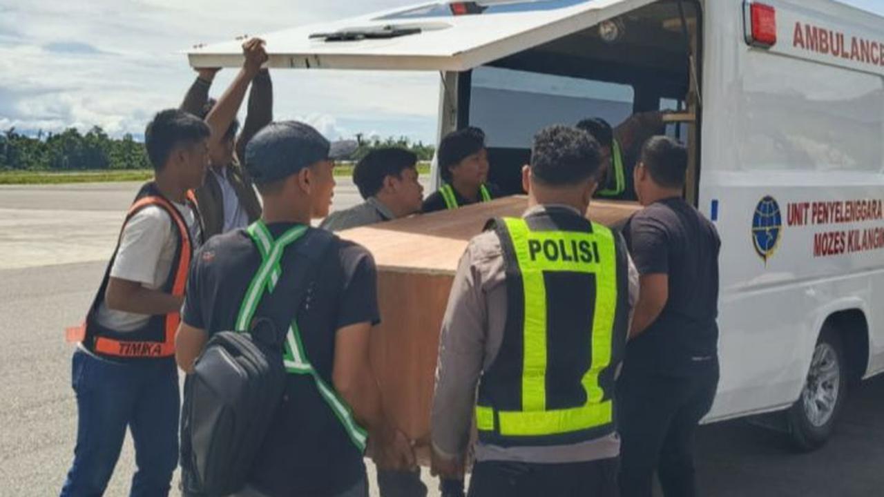 Tewas Ditembak KKB, Jenazah Mantan Kapolsek Mulia Dievakuasi ke Timika