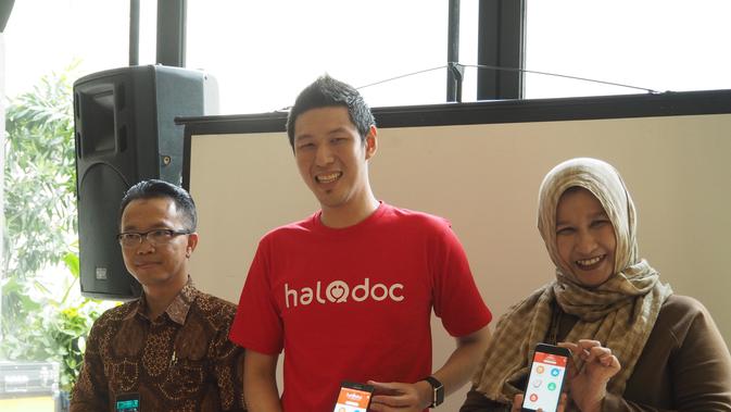 Halodoc aplikasi konsultasi dokter berbasis online yang memudahkan pasien 'menemui' dokter mereka kapan saja. Halodoc juga adalah pengembangan dari LinkDokter.