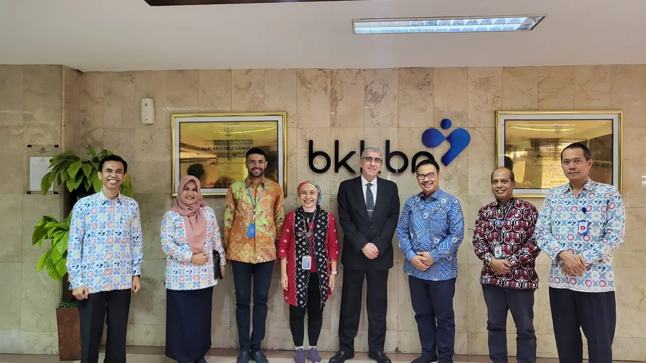 Badan Kependudukan dan keluarga Berencana Nasional (BKKBN) kedatangan Country Representative Badan Dana Kependudukan Perserikatan Bangsa Bangsa (PBB) atau United Nations Population Fund (UNFPA) untuk Indonesia Hasan Mohtashami bersama jajarannya, Selasa (